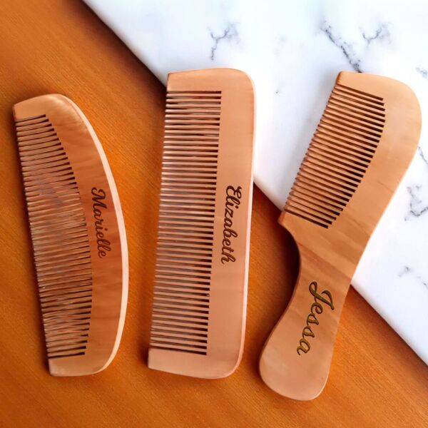 Engrave Wooden Comb Thumbnail