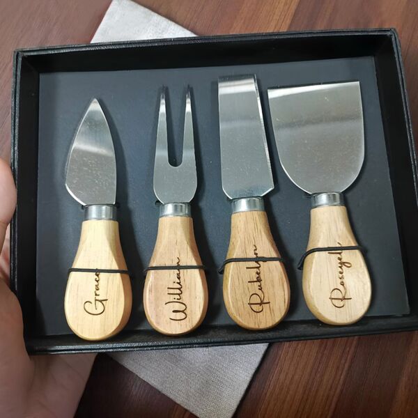 Engrave Wooden Cheese Cutter Set Thumbnail